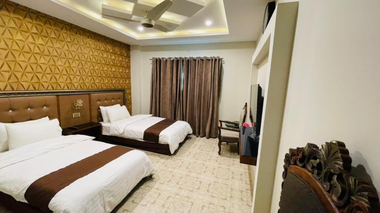 Golden Sand Hotel Rahim Yar Khan Exteriör bild
